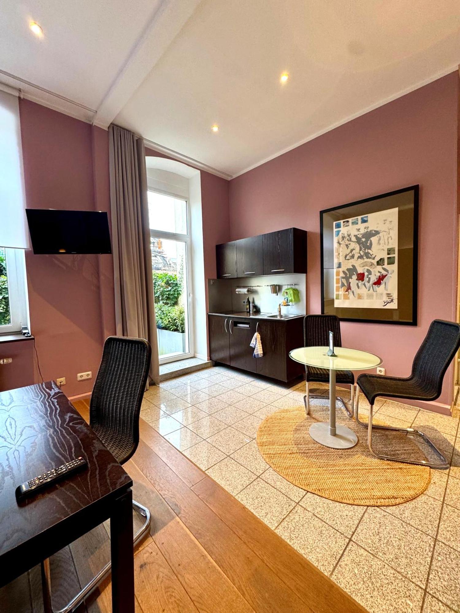 The New Yorker Hotel Koeln-Messe Bagian luar foto