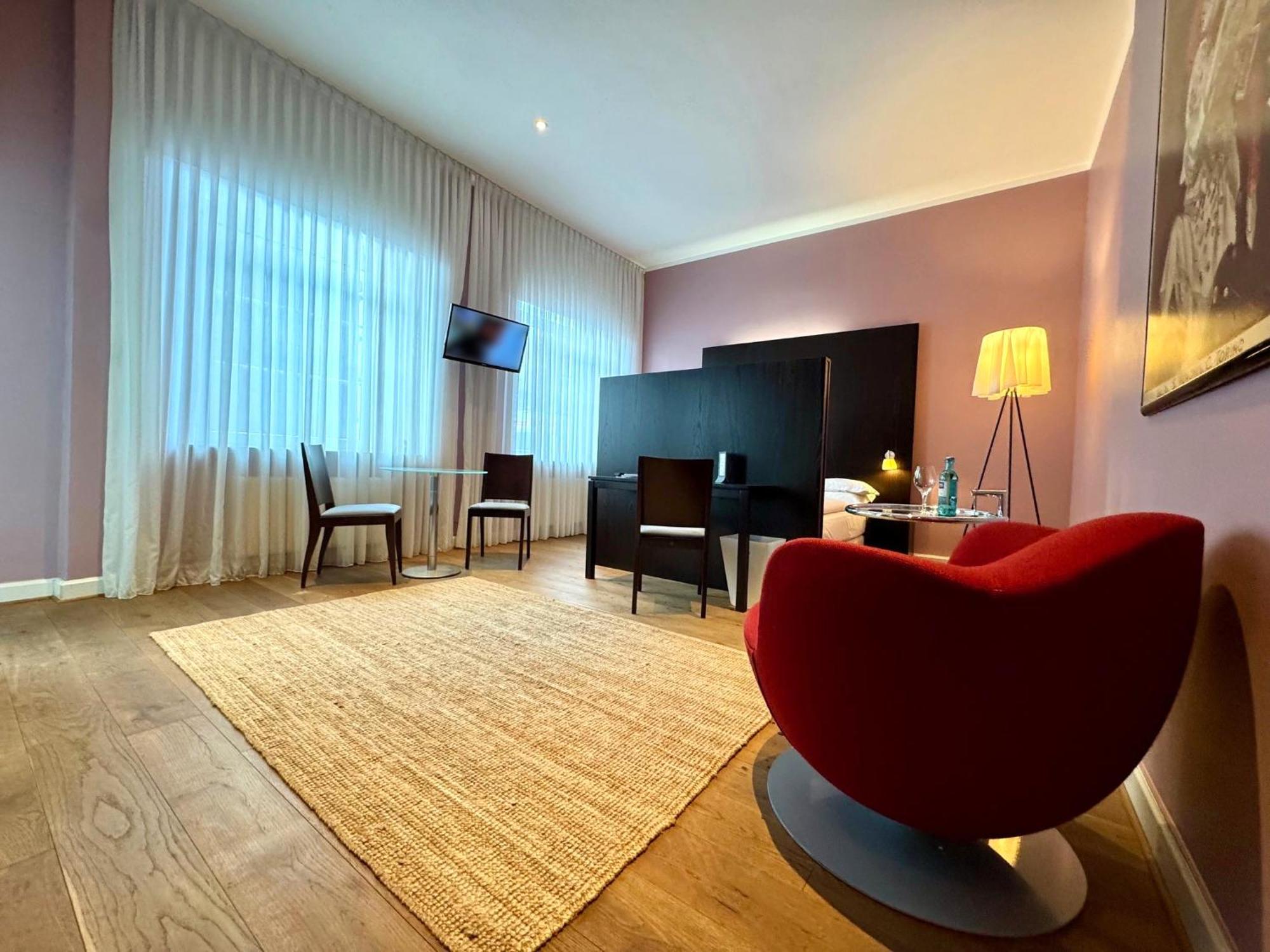 The New Yorker Hotel Koeln-Messe Bagian luar foto
